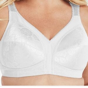 Playtex White Seamless Bra with Wide Straps
